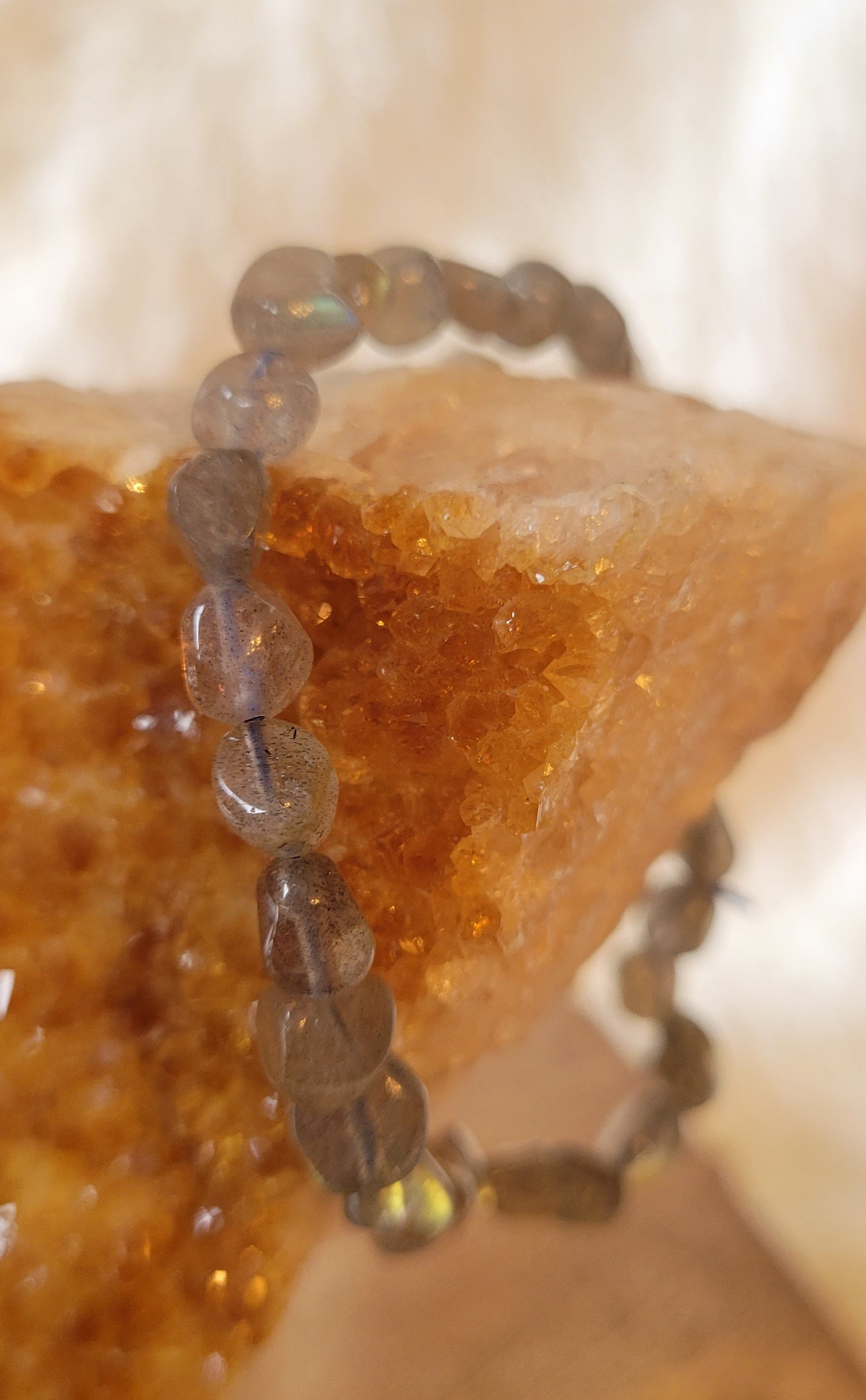 Crystal Chips Bracelets, Crystal Bracelets, Stone Bracelets, Beads Bracelets, Different Materials